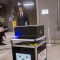 ロボットが自分でエレベータを呼んでフロアを行き来します！巡回・見守り、配達ロボットと通信の実証実験をWCPが公開