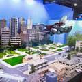 ウルトラマンの空中戦を見逃すな、バルタン星人の分身をMRで体感せよ！「DOCOMO Open House 2020」見どころ解説(2) MR体験デモ