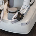 警備ロボットの新型「ugo」(ユーゴー)を大成とMiraが初公開　遠隔操作と自律移動のハイブリッド　実証実験で見えた課題と改良点