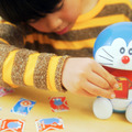 タカラトミーの会話ロボット「キミだけのともだちドラえもんwith U」発売日は8月8日
