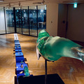 「入場できない美術展」魅力的なクジラ作品で知られる山田勇魚氏の世界を体感 前田建設工業 ICI総合センター