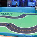 AWSが自動運転のAIロボットカー「DeepRacer」のレースを開催！強化学習の完全自走型レーシングカーの新モデル「Evo」も披露