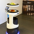 ソフトバンクロボティクスが配膳ロボット「Servi」(サービィ)を公開　デニーズ、とんでん、焼肉きんぐ、コスモポリタン等が導入