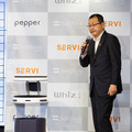 ソフトバンクロボティクスが配膳ロボット「Servi」(サービィ)を公開　デニーズ、とんでん、焼肉きんぐ、コスモポリタン等が導入