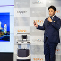 ソフトバンクロボティクスが配膳ロボット「Servi」(サービィ)を公開　デニーズ、とんでん、焼肉きんぐ、コスモポリタン等が導入