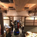 「焼肉の和民」が配膳ロボット「PEANUT」導入　接客品質の向上やホール業務の省力化と効率化、エンタメ面で期待