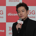 佐藤健さんがドコモの発表会に登場「XRシティ」を先行体験　「ドコモの5Gに期待するものは?」「自分の”ハヤい”ものは何?」に回答