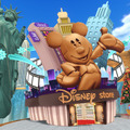 「ディズニーストア」がVRメタバース「バーチャルマーケット５」にオープン！マーベルのコーナーも　商品を3D展示、海外からもアクセスOK