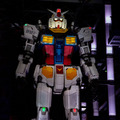 【速報】動く実物大ガンダム「オープニングセレモニー」で緊急事態!? 制御不能でひざまずく! LUNA SEAが熱唱「ガンダムファクトリー横浜」