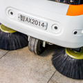 レベル4の自動運転技術を搭載した屋外用掃除ロボット「viggo(ヴィーゴ)」道路などの掃除/吸塵/ゴミ収集/水巻きに対応