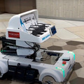タリーズコーヒーで配膳ロボットの実証実験　豊田自動織機とTHKが参加「あいちロボットショーケース」レポート(2)