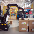 【速報】ボストンダイナミクスが倉庫自動化のための新しいロボット「Stretch」を発表　「Spot」も共演する動画も公開