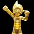 ロボット漫画の金字塔「鉄腕アトム」金箔等身大など黄金のアトム像を高島屋で展示販売　そのお値段は!? デビュー70周年記念