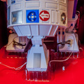 r2d203