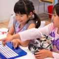 女の子向けプログラミング体験イベント「KIKKAKE」で世界旅行をテーマにした「オンライン講座」を実施 「ロボ団」が参画