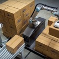 ユニバーサルロボット、可搬重量が25%アップした「新UR10e」の注文受付開始 グリッパ含め重量12.5kgのパレタイジングにも対応