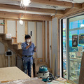 【日本初】VRとロボットで建築現場のDX化を推進　ログビルドが「建築のミライ」発表会でアバターロボットとVRデジタルツインを公開