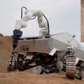GITAI 月面作業用ロボットローバー「プロトタイプ1号機」の地上実証に成功 動画を公開 2025年に月面実証を目指す