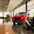 電動車イス/近距離モビリティ「WHILL」の操作で脳が活性化するか実証実験へ　秋田大学とWHILLが調査