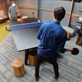 NTTドコモ、光りながら飛行する新型「羽根のないドローン」を発表　アクションカメラで空撮も可能に