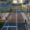ドコモが自動運転車向け「V2X」の実証実験環境を提供 5.9GHz帯セルラーで自動運転支援サービス見据え 柏の葉キャンパス周辺で