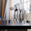 高さ約62cm「レゴ スター・ウォーズ AT-AT」ホスの戦いを完全再現！ルークなど9体のミニフィグとアクセサリー付き