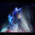 横浜「動く実物大ガンダム」冬季特別演出を発表　横浜夜景アートイルミ「ヨルノヨ」ともコラボ　11月27日から