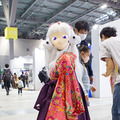 身長125cmのメイド少女ロボット3姉妹が登場！手をつないで歩こう「いつかメイドロボ喫茶を作りたい」MaSiRo Project