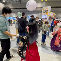 身長125cmのメイド少女ロボット3姉妹が登場！手をつないで歩こう「いつかメイドロボ喫茶を作りたい」MaSiRo Project