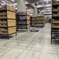 アルペンのEC物流拠点でギークプラスのAI物流ロボットが216台稼働 　ロボ棚数は3,207台、保管能力2倍、出荷能力3倍に