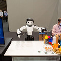 【続報】ソニー 世界初のロボットハンド技術を体験会で公開 花やケーキなど「なんでも優しくつかむマニピュレーター」の詳細レポート