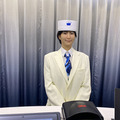 「変なホテル東京」4か所泊まり歩いてみた!受付ロボットの対応はまちまち、世界初のホログラム受付には忍者やイケメン執事も登場