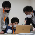 AI会話ロボット「Romi」渋谷本町学園でテスト導入 9割が「楽しかった」「ロボットに興味を持った」初のプログラミングイベントも実施
