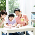 AmazonがEcho Showを2台セットで売る理由　オンライン帰省に関する調査3,681名の回答　リアル帰省と お土産の傾向変化