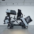 造形作家 池内啓人氏の最大規模の個展を開催 近未来の身に着ける工業デザインや「スケルトニクス」 チームとのコラボも