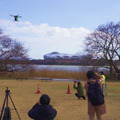 空飛ぶコーヒー　あの有名店のコーヒーを公園にドローン配送するサービスを期間限定で実施