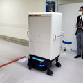 藤田医科大学病院で医療現場を支援するロボットの実証実験　病院向け搬送ロボット「MELDY」と自動運転モビリティ「WHILL」
