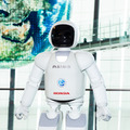 人型ロボット「ASIMO」が日本科学未来館を卒業へ！記念イベント「THANK YOU ASIMO!～未来館卒業おめでとう」で会える