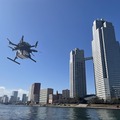 ドローンが永代橋など複数の大橋を横断する 都内初の医薬品配送実験 ドローンで日常的に医薬品を届けられる社会を目指す
