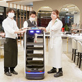 最大4段の大容量トレーが特徴の配膳運搬ロボット「Keenbot アイリスエディション」発売 導入事例を公開　SBRとアイリスオーヤマ