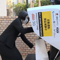 ティアフォー/川崎重工/KDDI/損保ジャパン/小田急/公園財団 自動配送ロボットの公道配送実証　西新宿で5Gと高精度測位を活用
