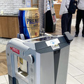 レストランやショッピング街に多数の「自律移動ロボット」登場　配膳/警備/サイネージ/清掃/案内の自動化最前線　大名古屋ビルヂング