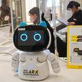 レストランやショッピング街に多数の「自律移動ロボット」登場　配膳/警備/サイネージ/清掃/案内の自動化最前線　大名古屋ビルヂング