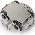 ヴイストンが可搬重量約40kgのメカナムホイール搭載、研究開発用台車ロボット「メカナムローバーVer.3.0」 を発売