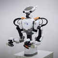 カワダロボティクス ヒト型協働ロボット「NEXTAGE Fillie」を発表 「2022国際ロボット展」で実機展示