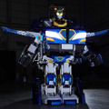 身長4mの人型トランスフォーム変形ロボットが進化！コクピットに搭乗して操縦＆遠隔操作もできる制御システム「V-Sido」搭載