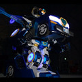 身長4mの人型トランスフォーム変形ロボットが進化！コクピットに搭乗して操縦＆遠隔操作もできる制御システム「V-Sido」搭載