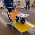 CuboRex 不整地も走行できる電動クローラユニット「CuGo」と一輪車での運搬をラクにする「電動化ねこ車キット」体験レポート