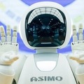 アシモはHondaウエルカムプラザ青山もまもなく卒業 ASIMO開発の歩み特別展示とステージショー特別版を開催中 3/31まで