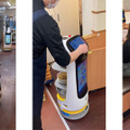 中華食堂日高屋 配膳・運搬ロボット50台を導入 見習いスタッフとして50店舗に順次配属開始